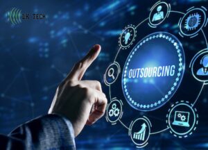 Maximize Business Efficiency: IT Outsourcing