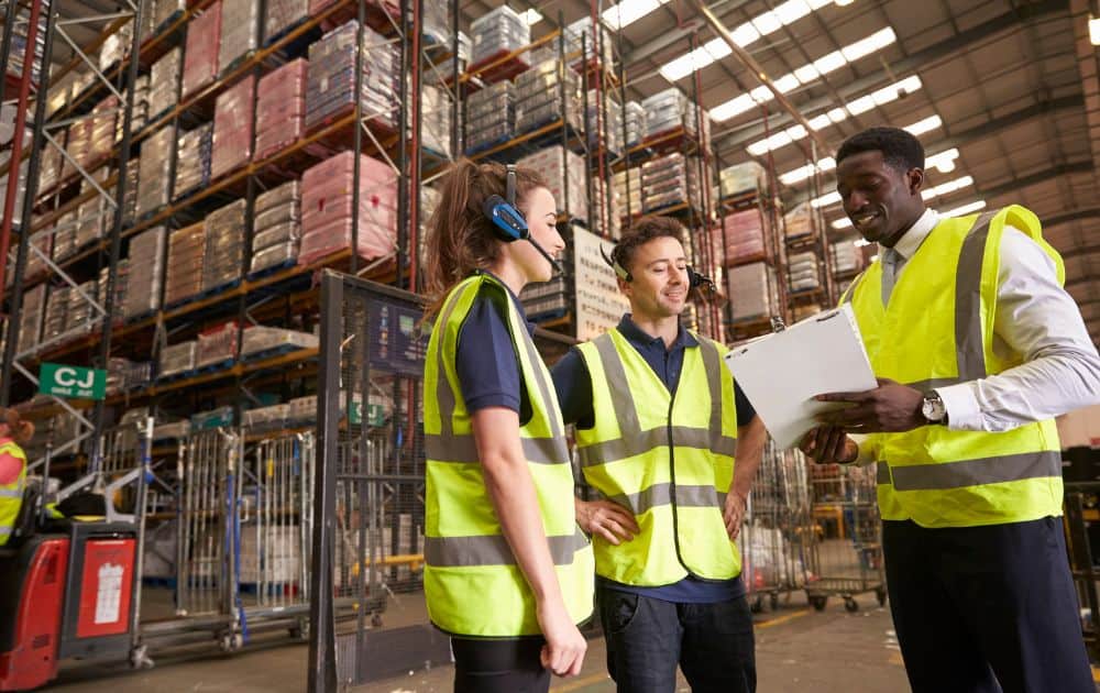 the role of technology in warehouse management