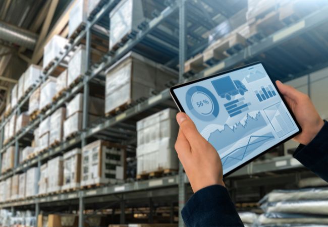 the role of technology in warehouse management